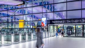 UK regulator orders Heathrow Airport to reduce airline fee