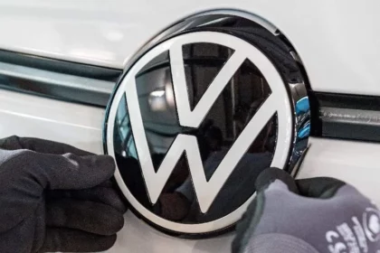 Volkswagen, Canada to invest $15bn in battery gigafactory