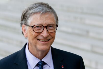 Bill Gates gains $759m as Microsoft shares soars