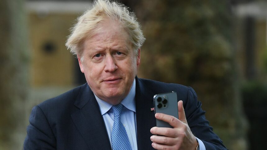 Boris Johnson hands over WhatsApp messages to COVID inquiry