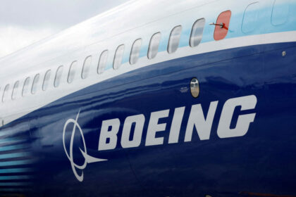 Boeing probes cyber attack